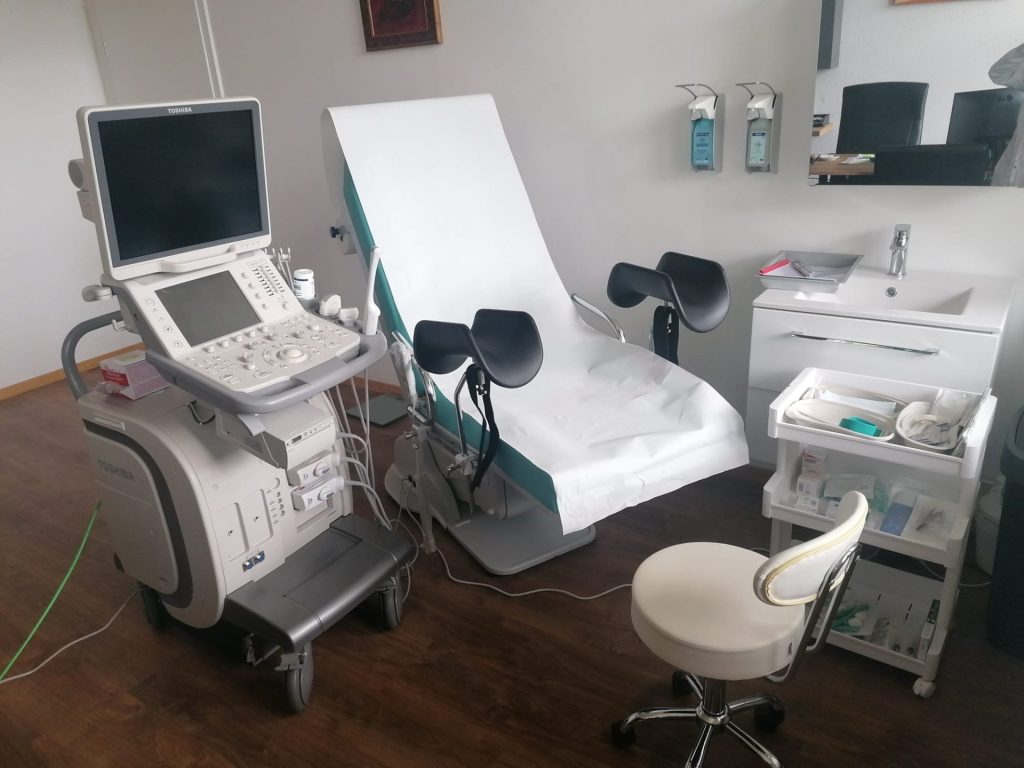 Sahin MED GmbH, Ärztehaus Avicena, Gynäkologische Untersuchungszimmer